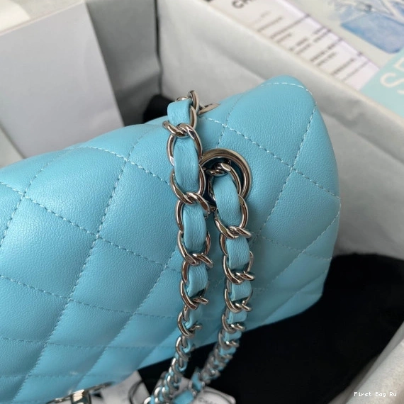 First Bag Ru FLAP BAG CHANEL 0717
